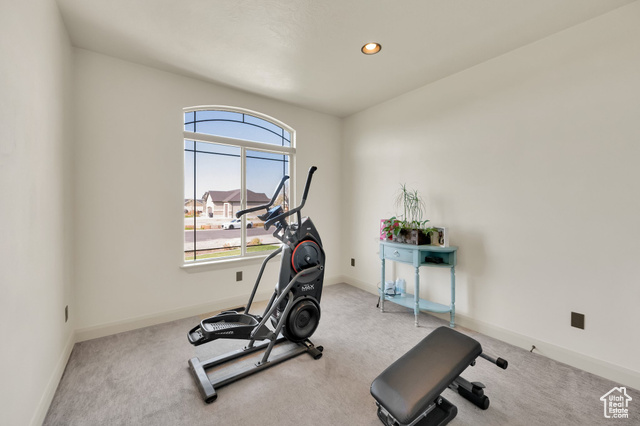 Photo 32 for MLS #2080297 at 302 Old Farm Rd