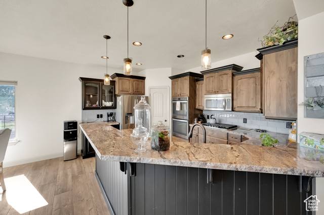 Photo 20 for MLS #2080297 at 302 Old Farm Rd