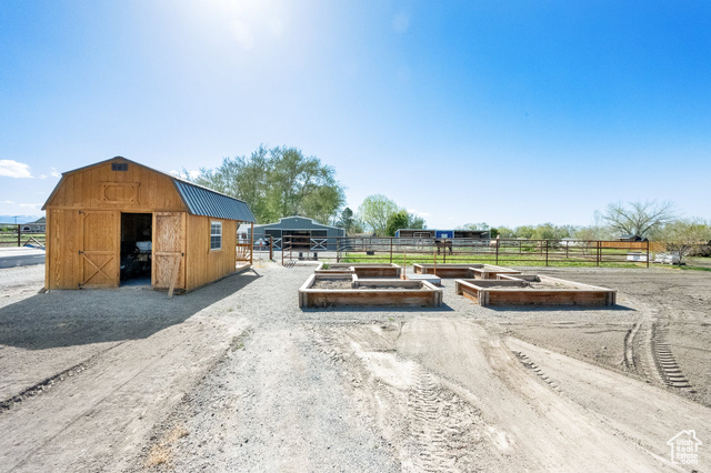 Photo 8 for MLS #2080297 at 302 Old Farm Rd