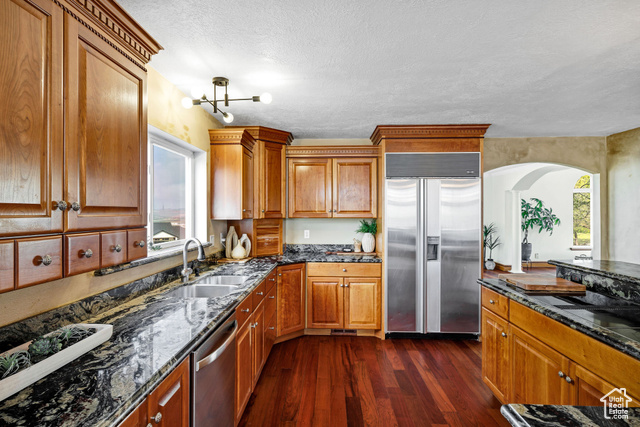 Photo 23 for MLS #2080304 at 1910 E Canyon Ridge Drive