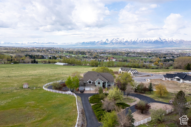 Photo 5 for MLS #2080304 at 1910 E Canyon Ridge Drive