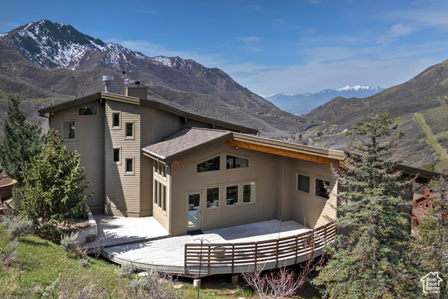 Photo 48 for MLS #2080327 at 152 N Silver Oak Rd