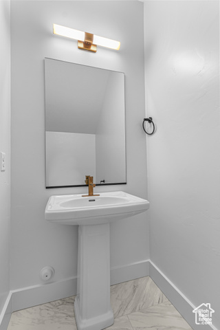 Photo 20 for MLS #2080338 at 190 W 3175 South