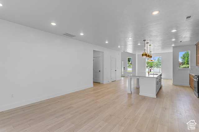 Photo 19 for MLS #2080338 at 190 W 3175 South