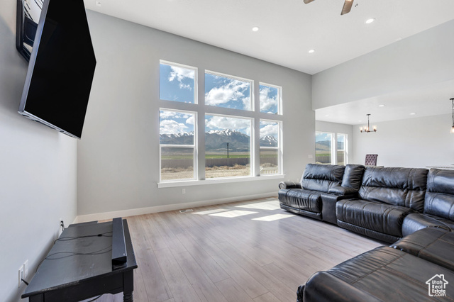 Photo 13 for MLS #2080373 at 4867 N Canaan Peak Dr