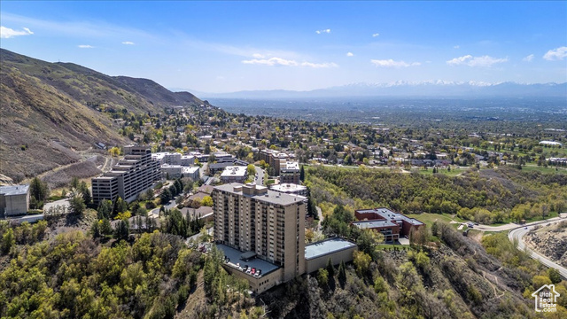 Photo 19 for MLS #2080497 at 875 S Donner Way #1208