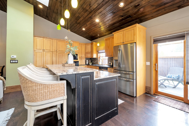 Photo 9 for MLS #2080502 at 3200 E 3900 South