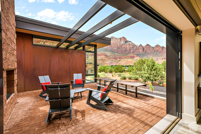 Photo 27 for MLS #2080510 at 112 Canyon Cv