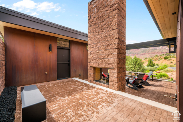 Photo 29 for MLS #2080510 at 112 Canyon Cv