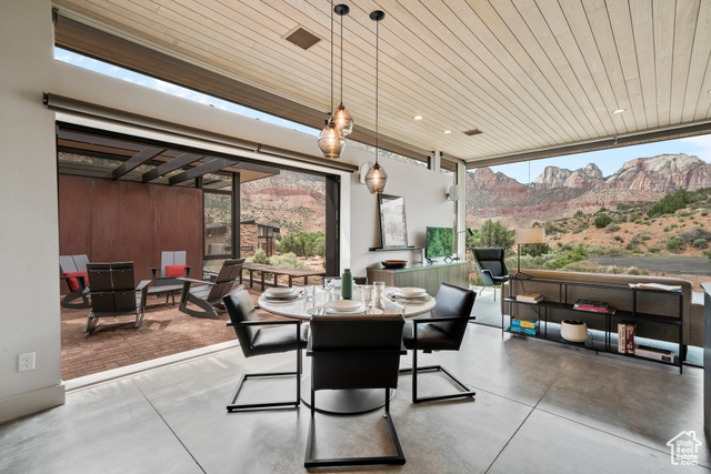 Photo 26 for MLS #2080510 at 112 Canyon Cv