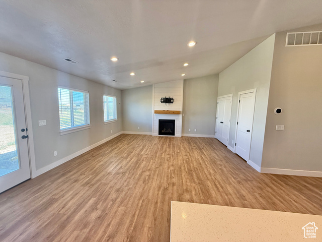 Photo 2 for MLS #2080557 at 884 W Factory St