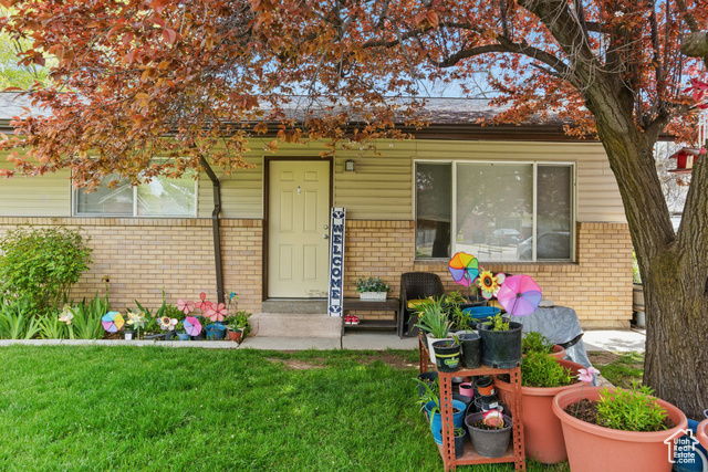 Photo 17 for MLS #2080613 at 985 S 600 West