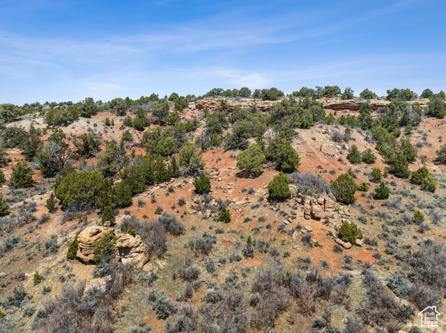 Photo 6 for MLS #2080706 at 46997 W Thunder Ridge Rd