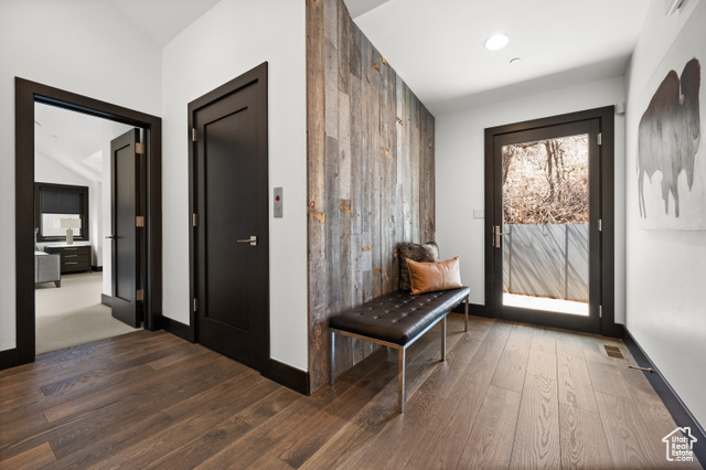 Photo 33 for MLS #2080759 at 88 King Rd