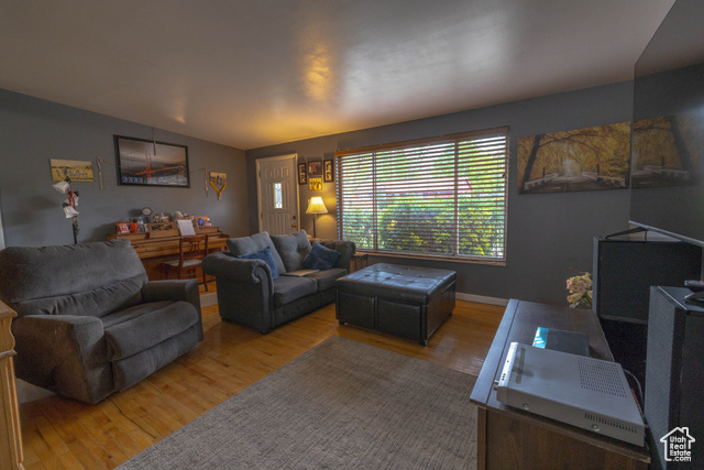Photo 10 for MLS #2080930 at 5393 S 700 East