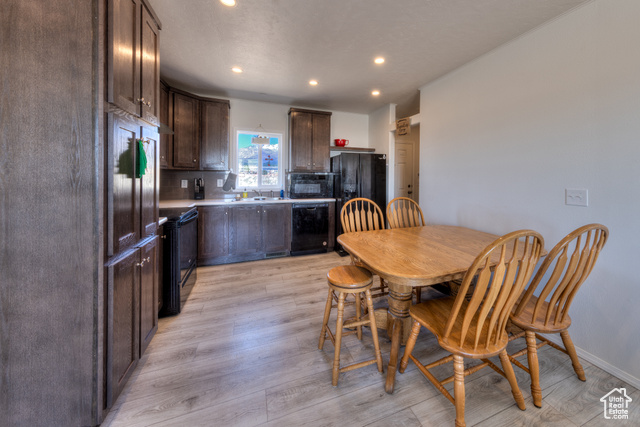 Photo 16 for MLS #2080932 at 17 S Green Haven Rd #2