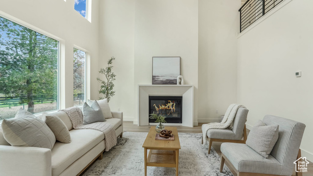 Photo 16 for MLS #2080957 at 2298 E Parkside Cir
