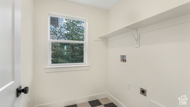 Photo 28 for MLS #2080957 at 2298 E Parkside Cir