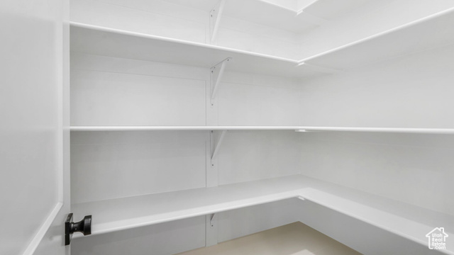Photo 6 for MLS #2080957 at 2298 E Parkside Cir