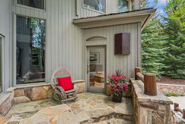 Photo 3 for MLS #2080965 at 2685 Daystar Cir