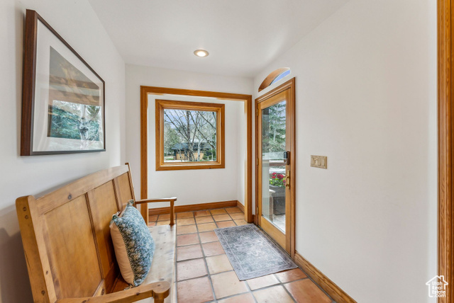 Photo 5 for MLS #2080965 at 2685 Daystar Cir