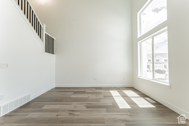 Photo 5 for MLS #2080986 at 613 W Purple Velvet Ln #2318