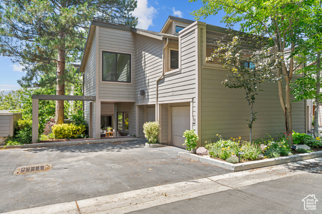 4758 S ICHABOD ST, Holladay UT 84117