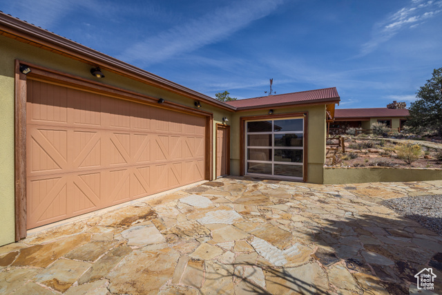 Photo 37 for MLS #2081095 at 48 W Jennah Cir
