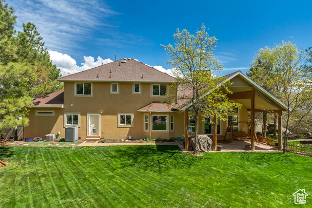 Photo 65 for MLS #2081100 at 11362 Palisade View Dr