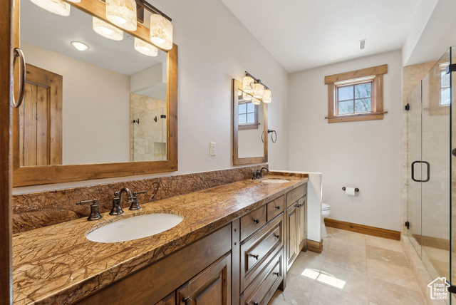 Photo 17 for MLS #2081125 at 3250 E Thunderhawk Trl