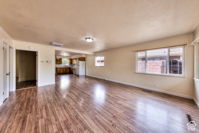 Photo 14 for MLS #2081132 at 127 Birch Ave