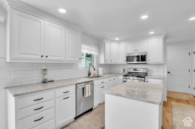 982 ORCHARD DR, River Heights UT 84321