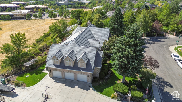 Photo 83 for MLS #2081158 at 566 N Bella Vista Dr