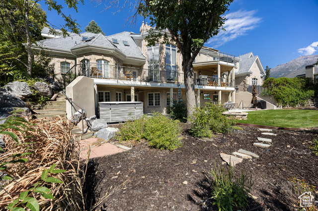 Photo 12 for MLS #2081158 at 566 N Bella Vista Dr