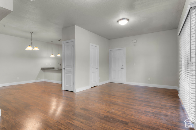 Photo 6 for MLS #2081288 at 170 E Belmont Ave #B3