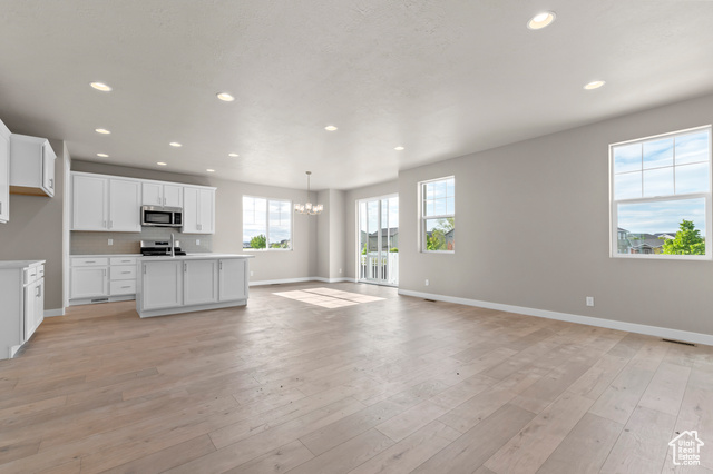 Photo 13 for MLS #2081375 at 590 W Junegrass Ln