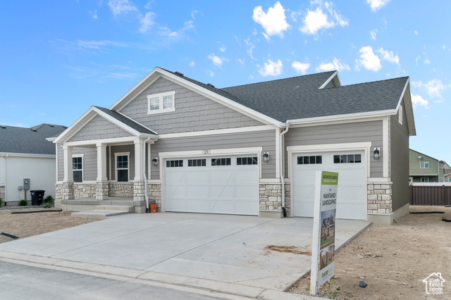 Photo 2 for MLS #2081390 at 598 W Junegrass Ln