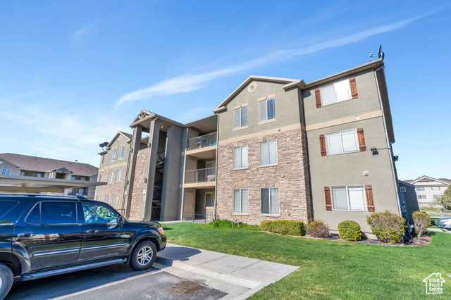 3543 E ROCK CREEK RD #11, Eagle Mountain UT 84005