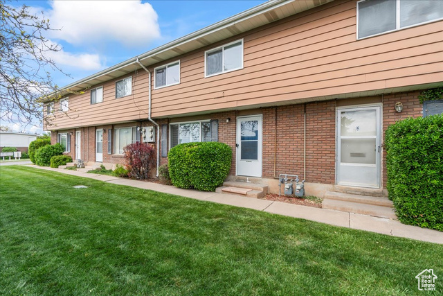 1064 N NAYON DR #L, Layton UT 84040