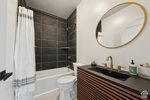 Photo 38 for MLS #2081542 at 1104 S 950 E (woodland Hills Dr)