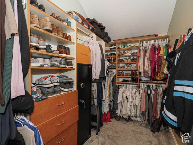 Photo 59 for MLS #2081615 at 418 E Bridlewalk Ln