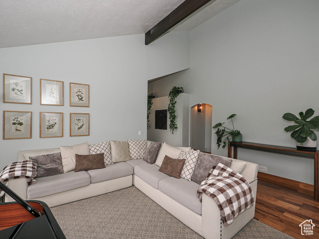 Photo 16 for MLS #2081615 at 418 E Bridlewalk Ln
