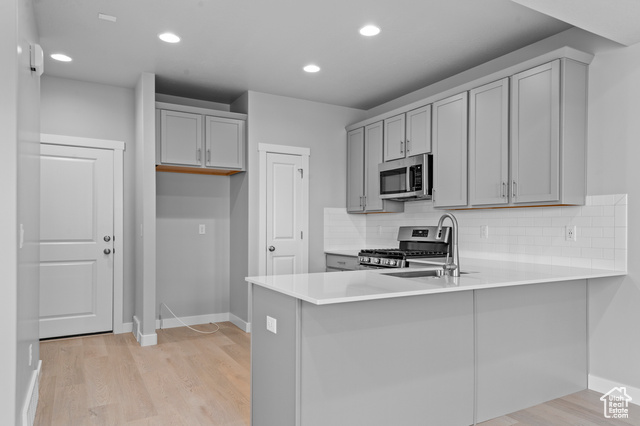 Photo 7 for MLS #2081630 at 6587 S Bannon St