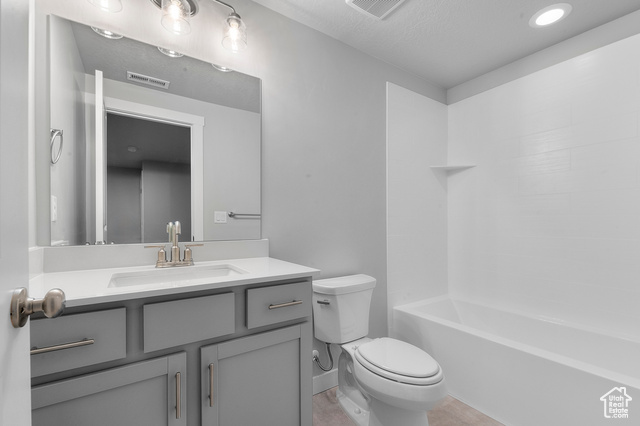 Photo 10 for MLS #2081630 at 6587 S Bannon St