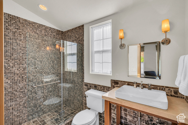 Photo 24 for MLS #2081687 at 105 River Bend Cir #105