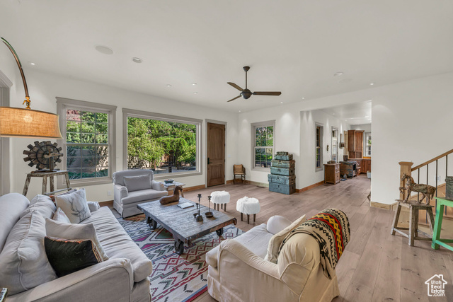 Photo 4 for MLS #2081687 at 105 River Bend Cir #105
