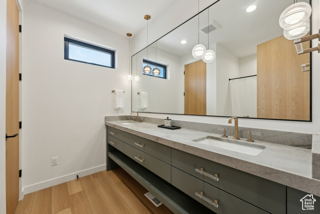 Photo 38 for MLS #2081715 at 3944 W Oak Hill Dr