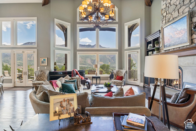 Photo 12 for MLS #2081790 at 820 N Eagle View Dr