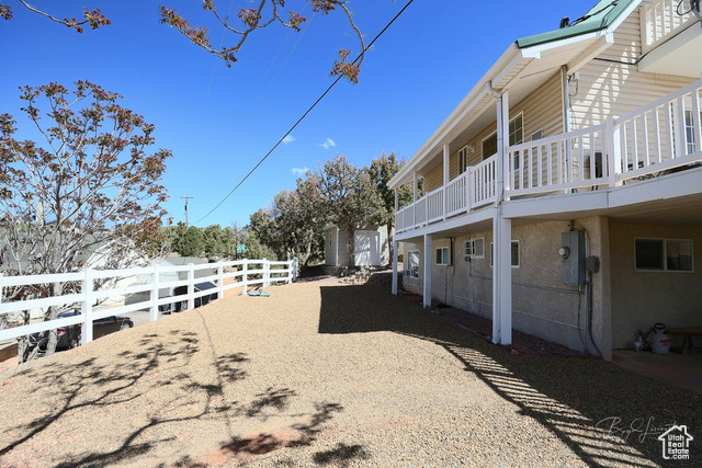 Photo 32 for MLS #2081821 at 172 E Red Rd