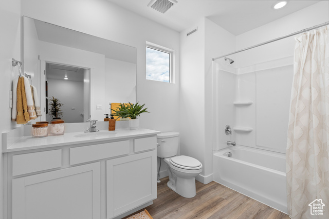 Photo 14 for MLS #2081904 at 1302 N 375 East #140